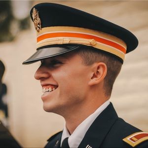 Meet your Posher, Jay